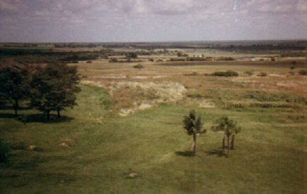 Campia. Al fondo, el ro Paran